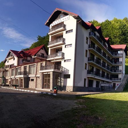 Hotel Floris Cheia  Dış mekan fotoğraf