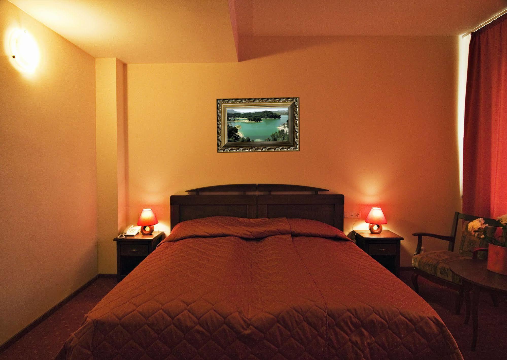 Hotel Floris Cheia  Dış mekan fotoğraf