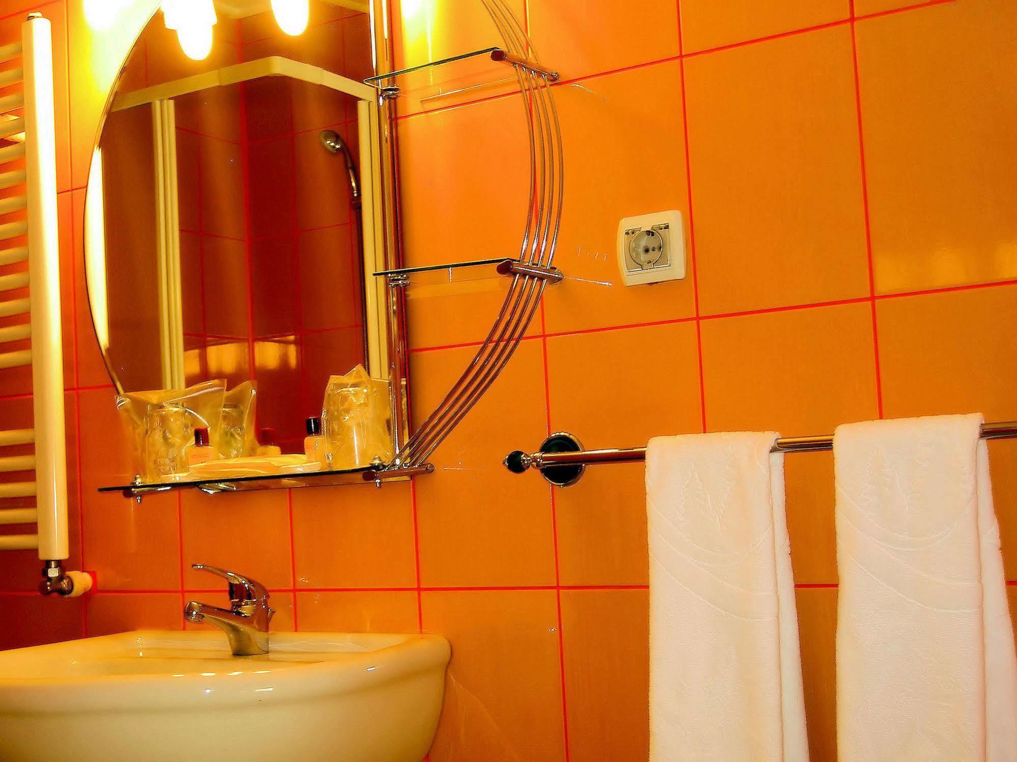 Hotel Floris Cheia  Dış mekan fotoğraf