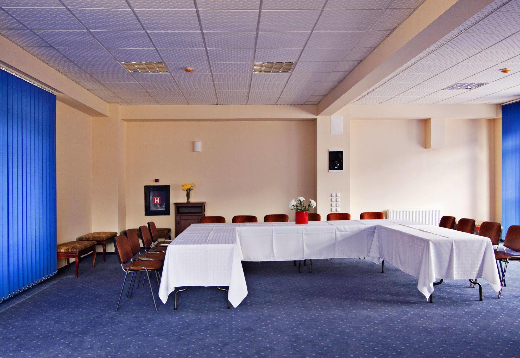 Hotel Floris Cheia  Dış mekan fotoğraf